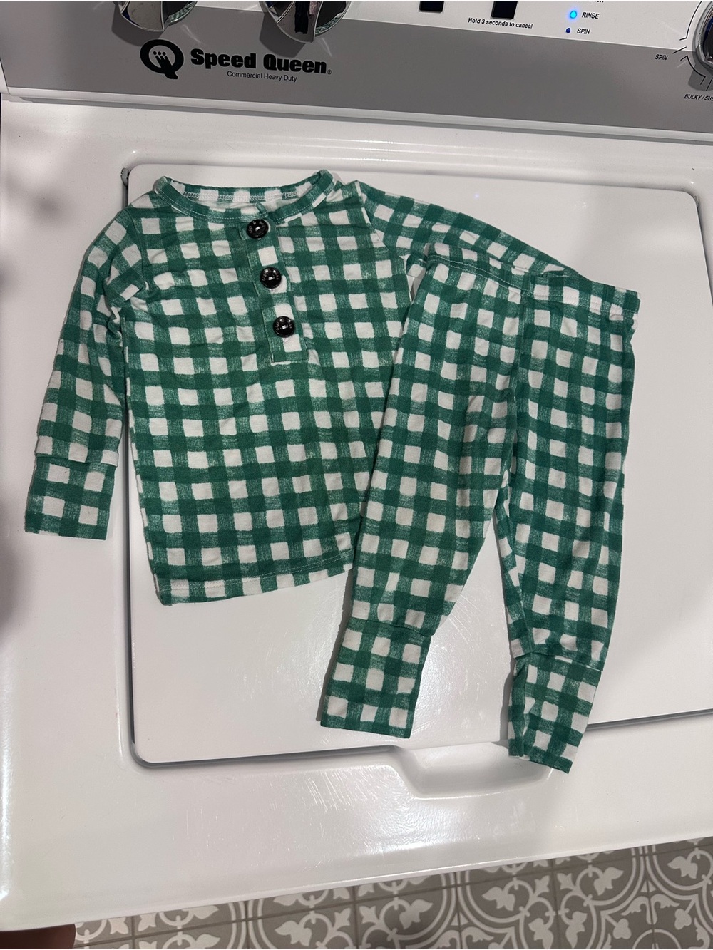 Gigi and Max infant green pajama set